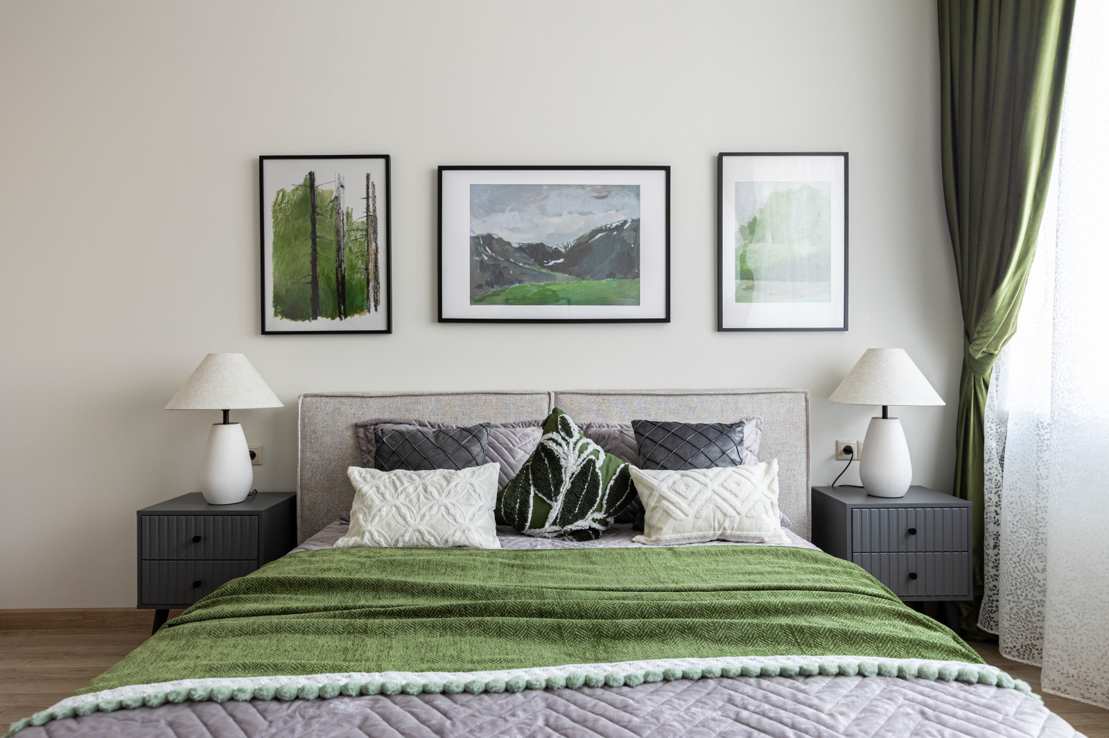 Двухкомнатная квартира под сдачу. Спальня