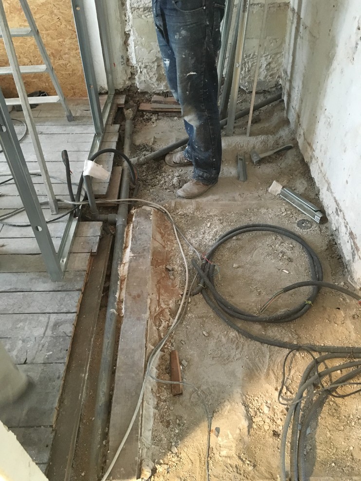 65 m2 / bld la chapelle PARIS