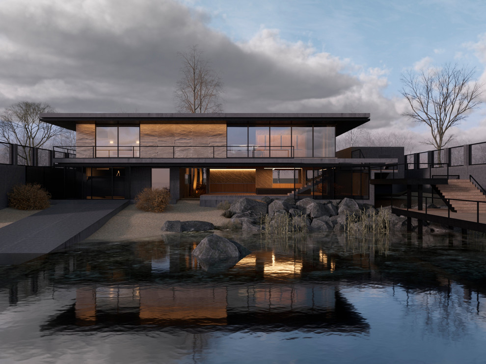 Вид с озера на главный фасад