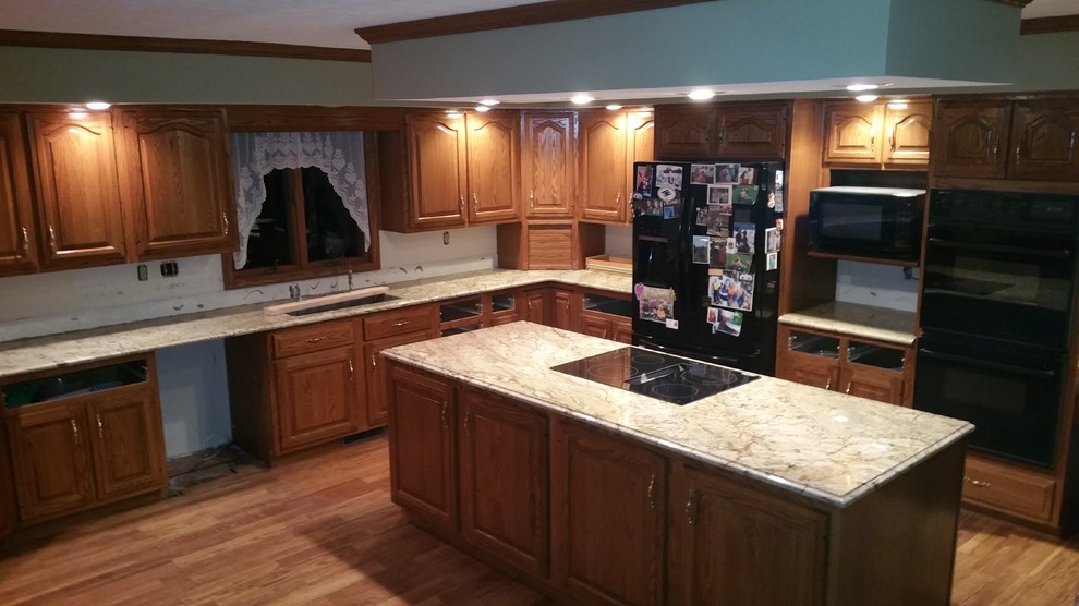 Kitchen - kitchen idea in Indianapolis with granite countertops