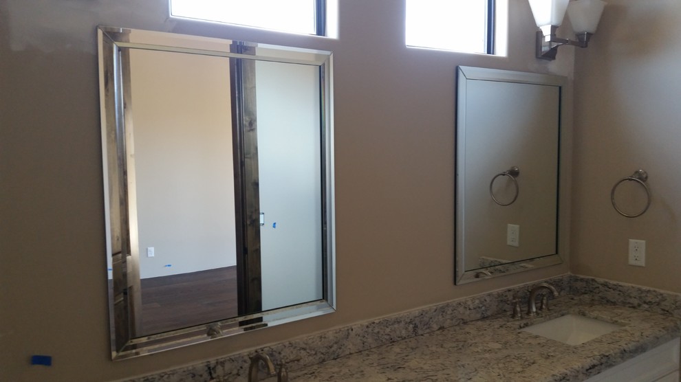 Bathroom - transitional bathroom idea in Phoenix