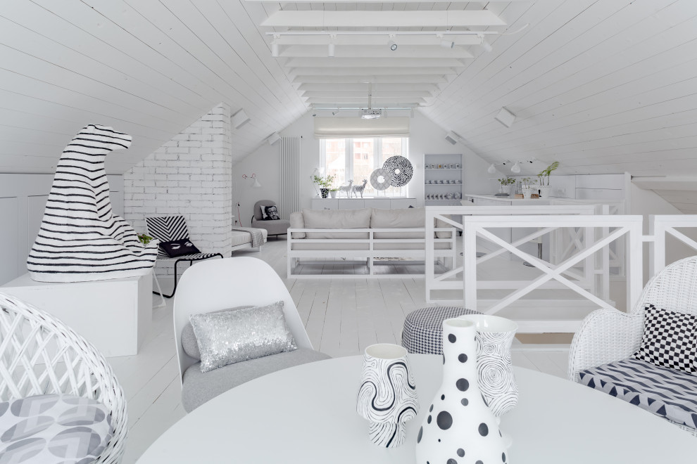 Белая мансарда.