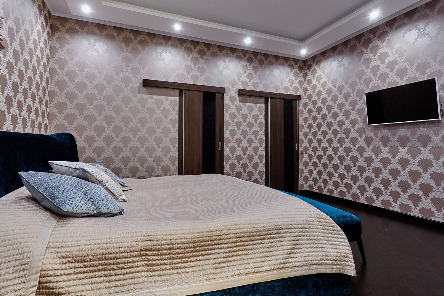 054 Квартира