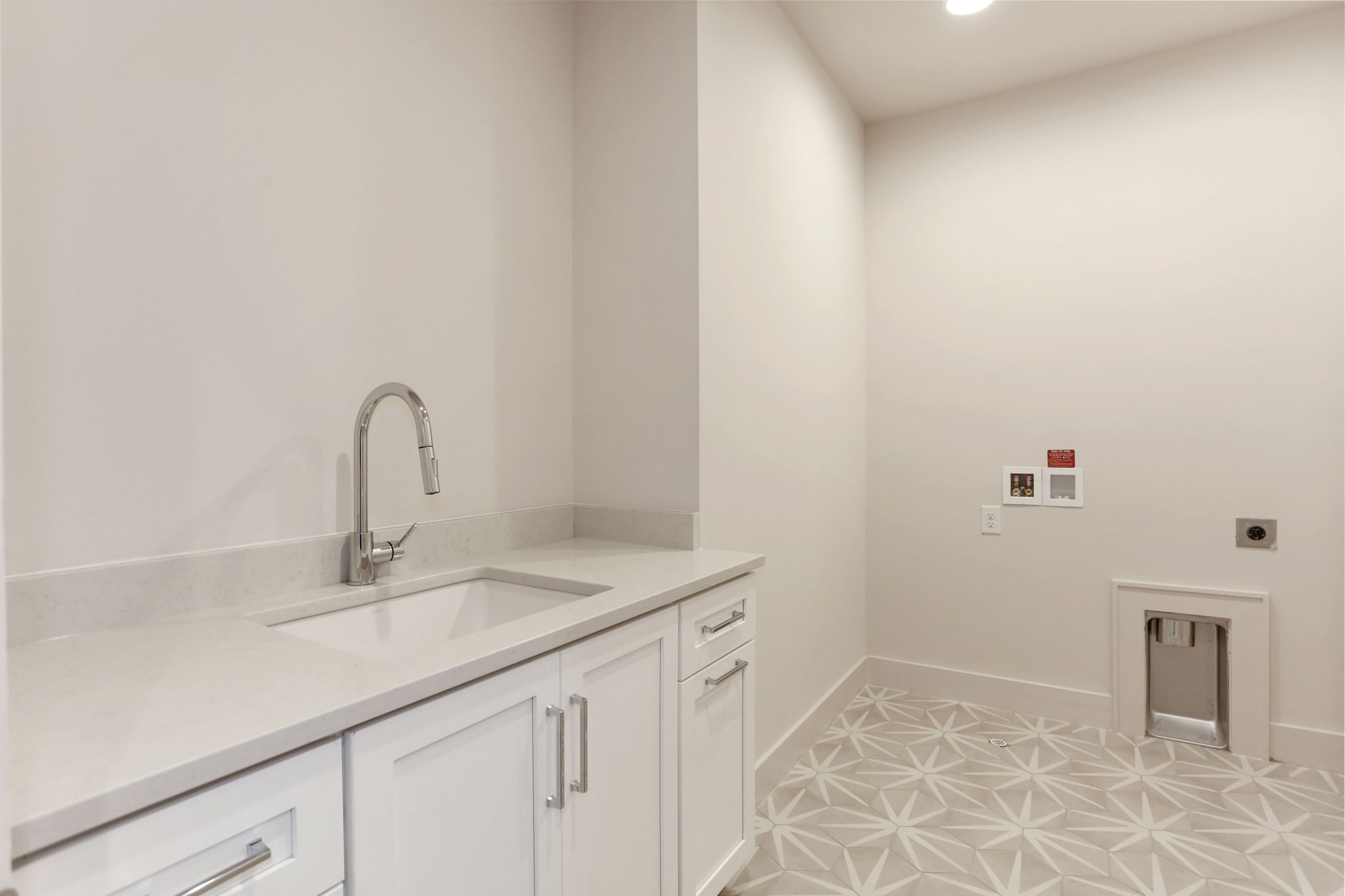 River Residences 4