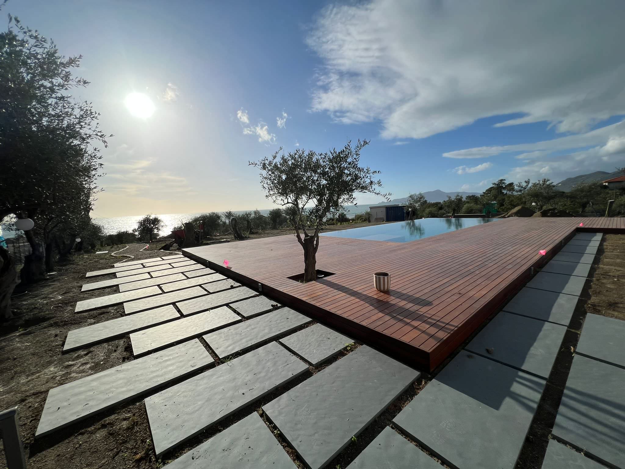 PISCINA CASA OFF