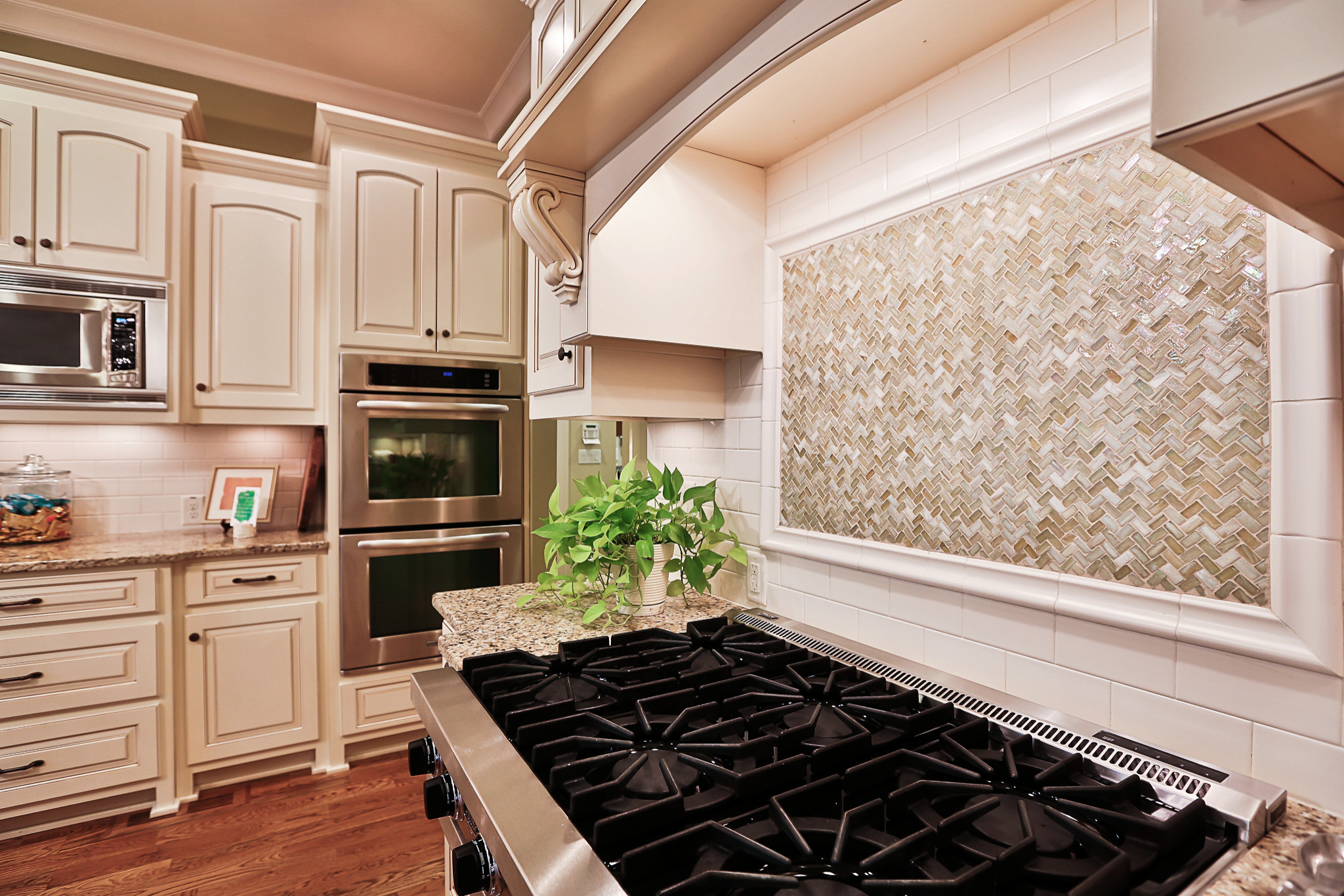 Traditional Kitchen Installation