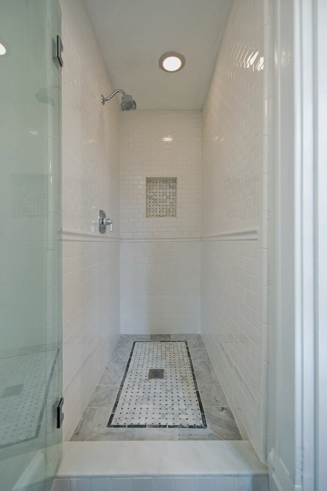 This is an example of a mid-sized traditional master bathroom in Jacksonville with a pedestal sink, an alcove shower, a two-piece toilet, grey walls and dark hardwood floors.