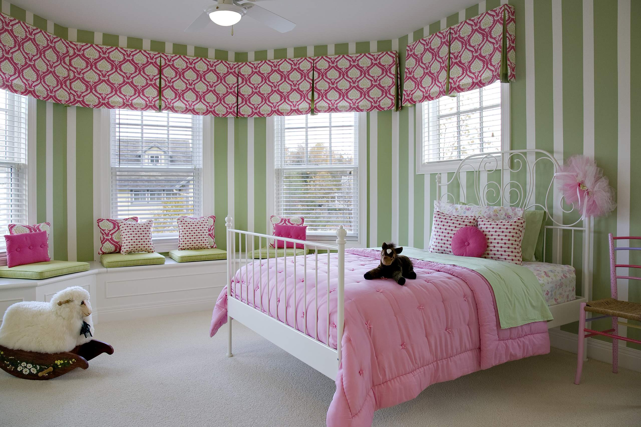 Pink Green Girls Rooms - Photos \u0026 Ideas | Houzz, image size:2560x1706
