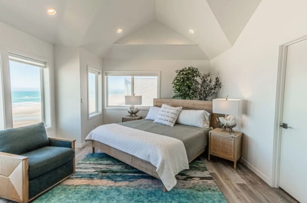 "Beach Me" Lincoln City, OR Short-term Rental Remodel