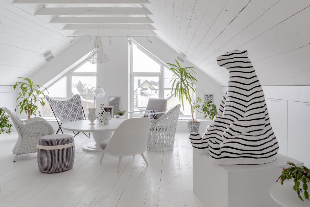 Белая мансарда.