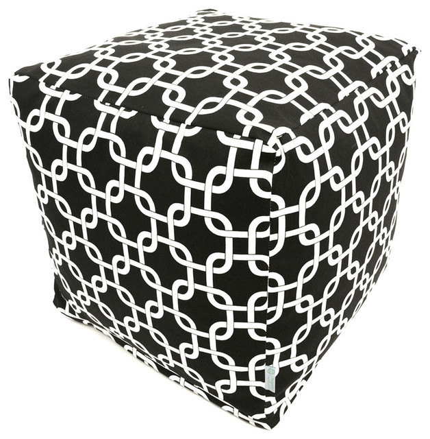 Outdoor Black Links Small Cube
