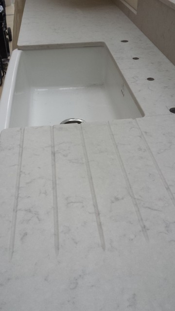 Chiswick Residence In Silestone Lagoon Suede Quartz Traditional