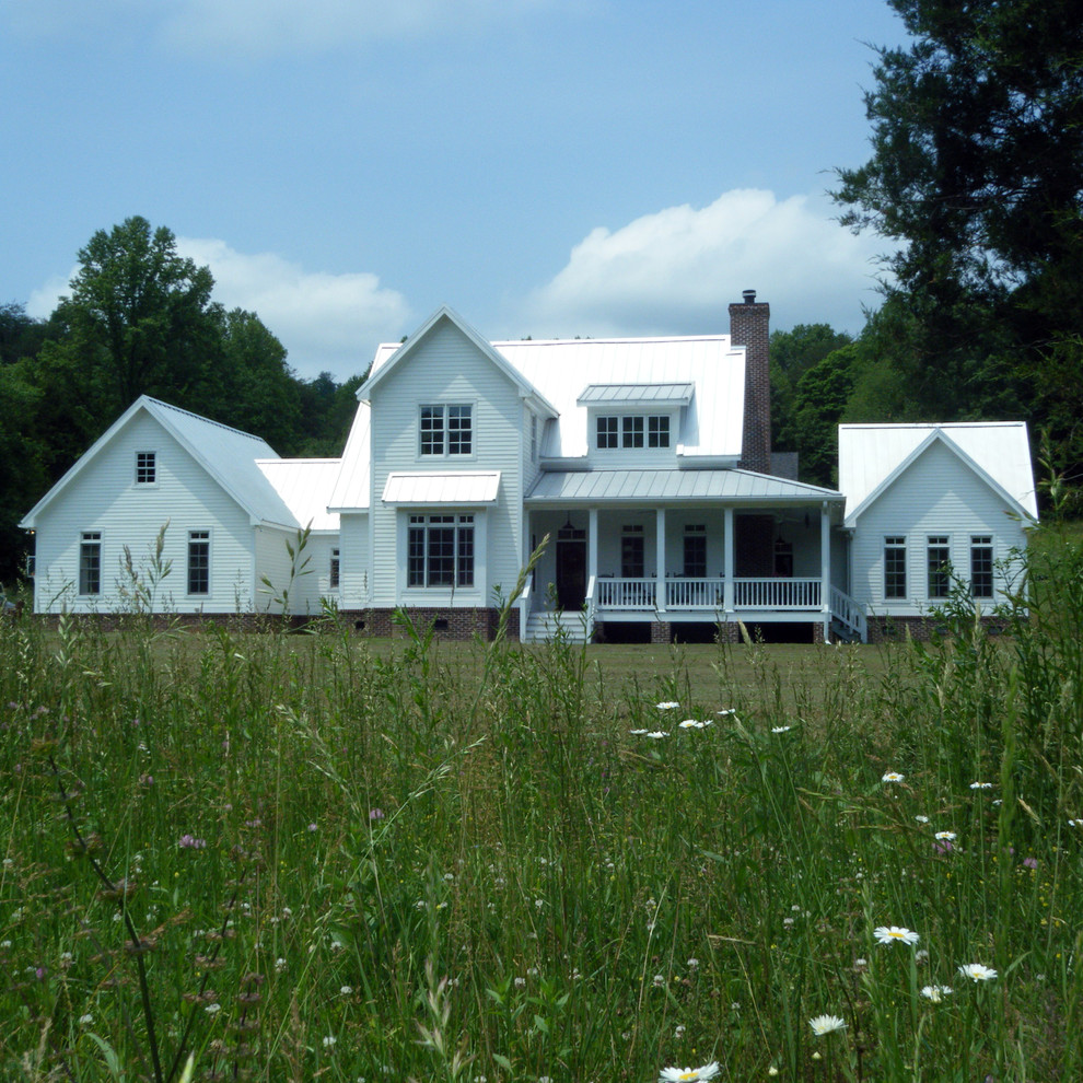 Design ideas for a country white exterior in Other.