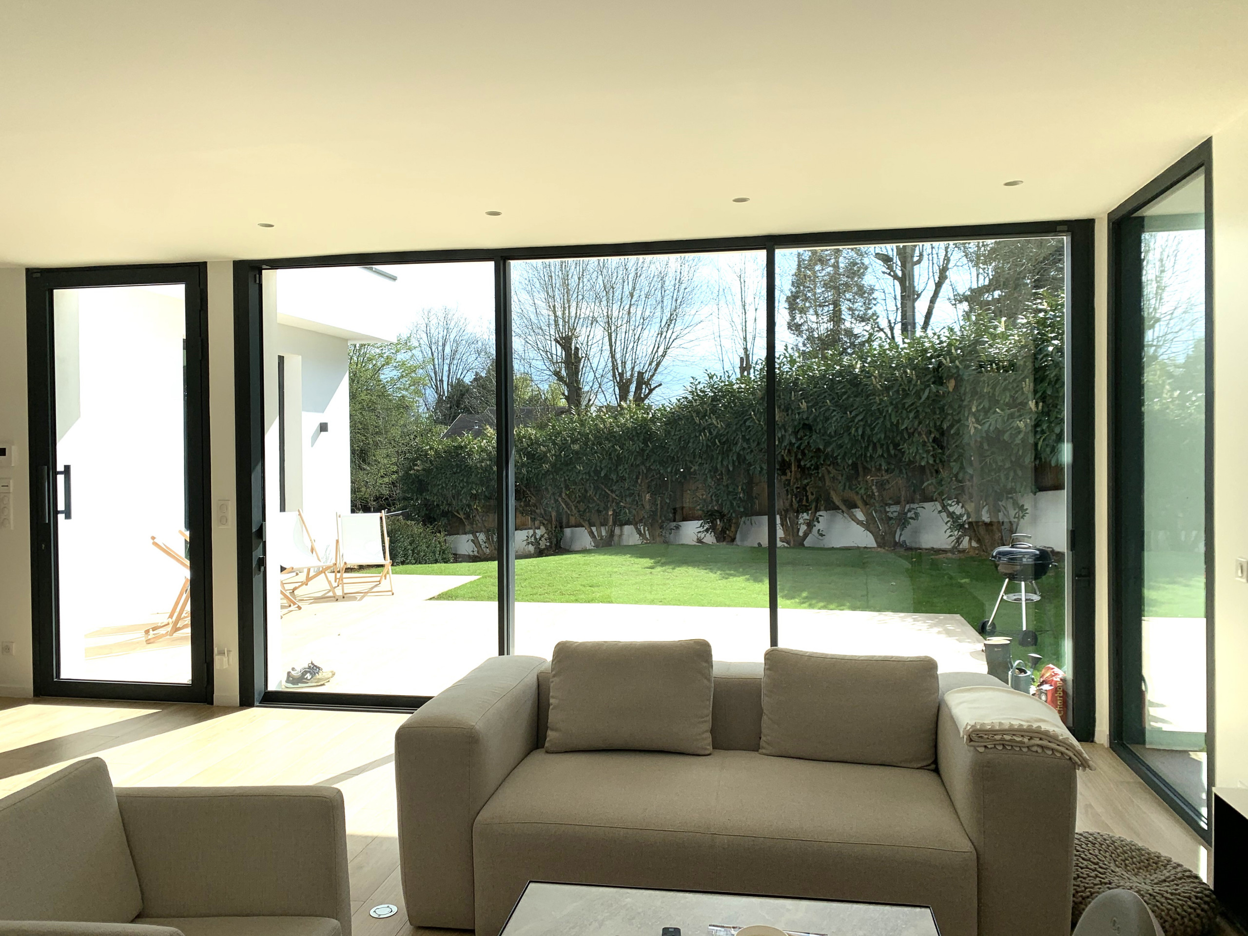 48 HR - Construction de 2 maisons - L'art de la pente