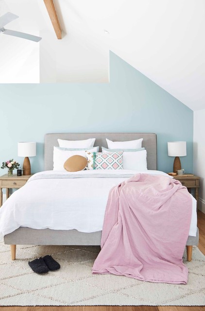 Project Ocean Rd clasico-renovado-dormitorio