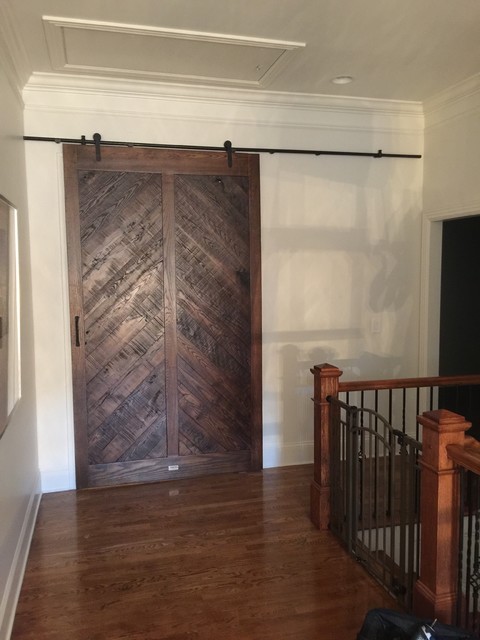 Barn Doors rustikal-arbeitszimmer