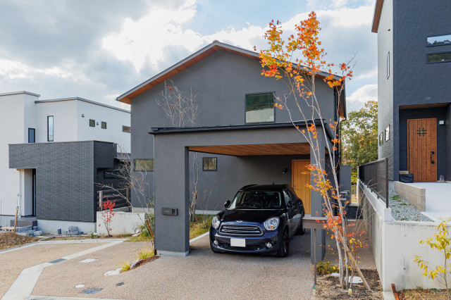 用途が幅広い駐車場 scandinave-garage