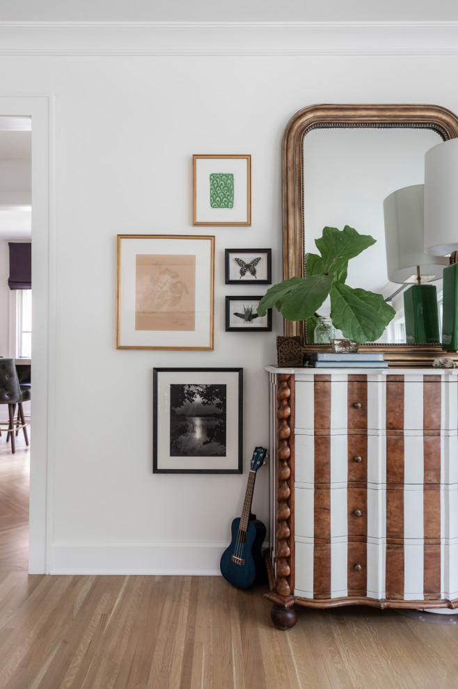 Example of a transitional home design design in Indianapolis