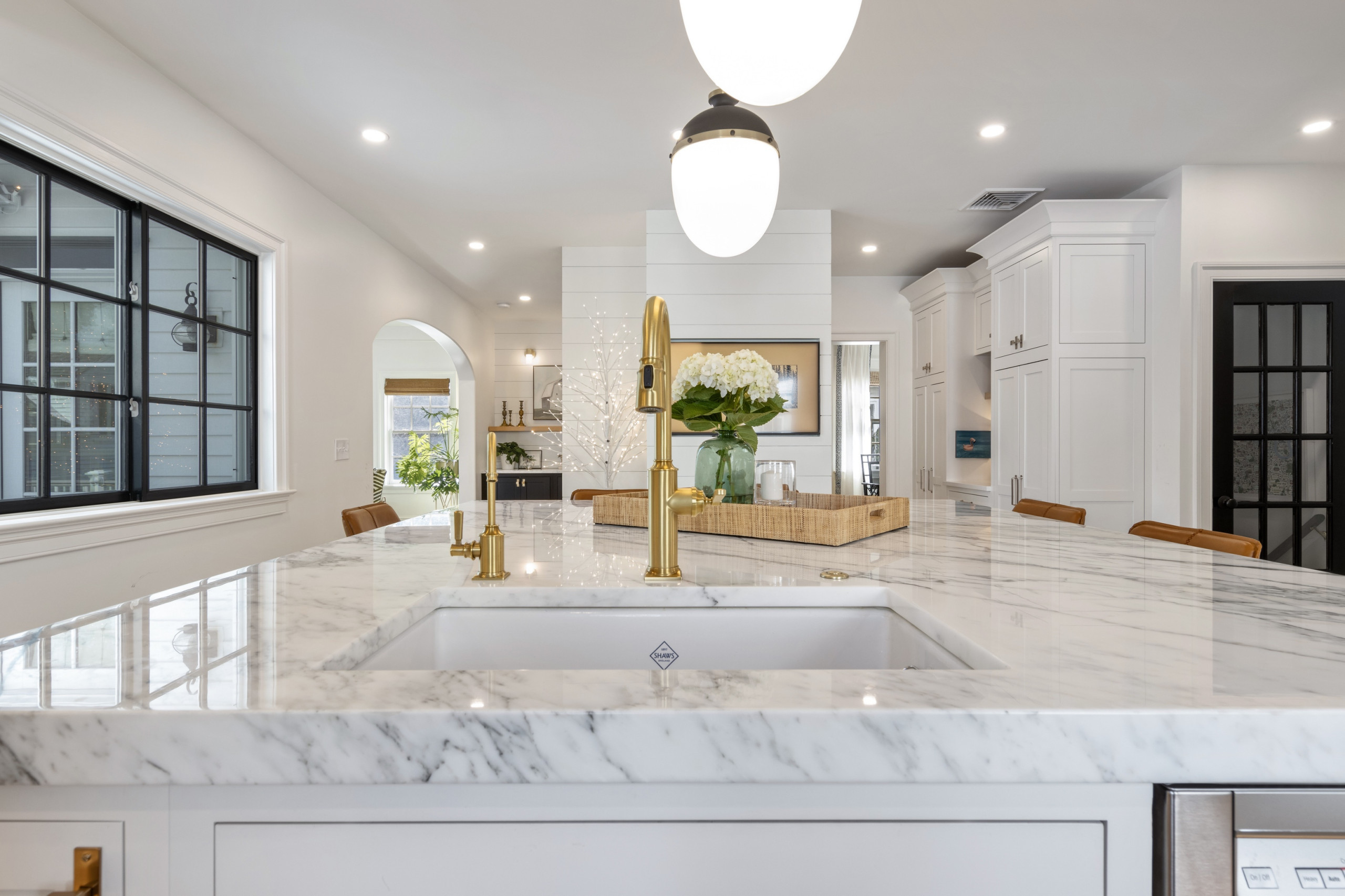 Updated kitchen and eating area layout