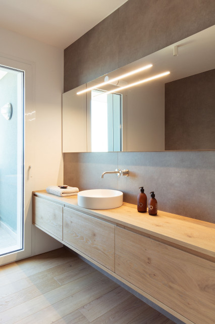 Interior AR contemporary-bathroom