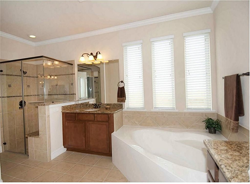 Crescent Spur - Bathroom Remodel