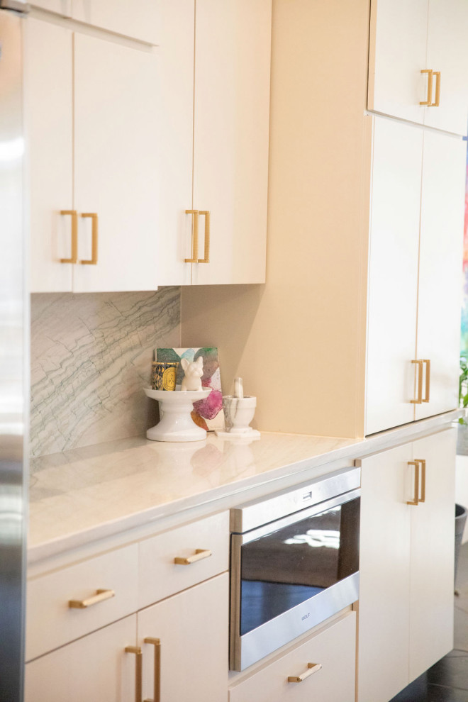 Entry, Living, Kitchen, Laundry + Bathrooms
