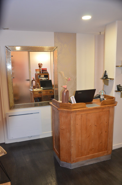 Avant/Apr&egrave;s d'un institut de beaut&eacute; eklektisk-vardagsrum
