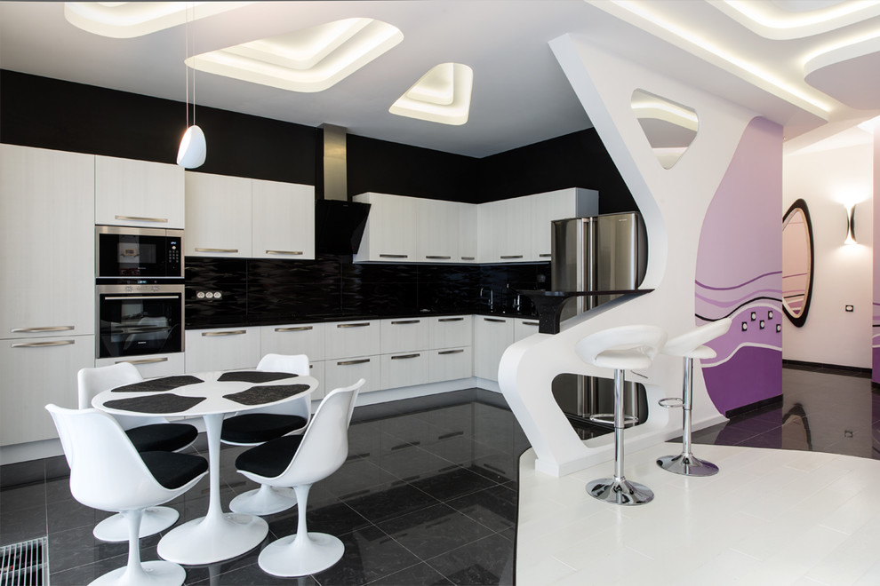 ШАГ В БУДУЩЕЕ