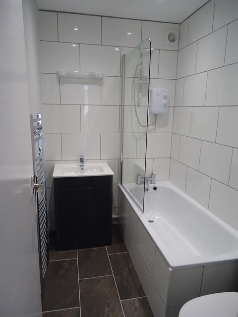 Lower Rock contemporary-bathroom