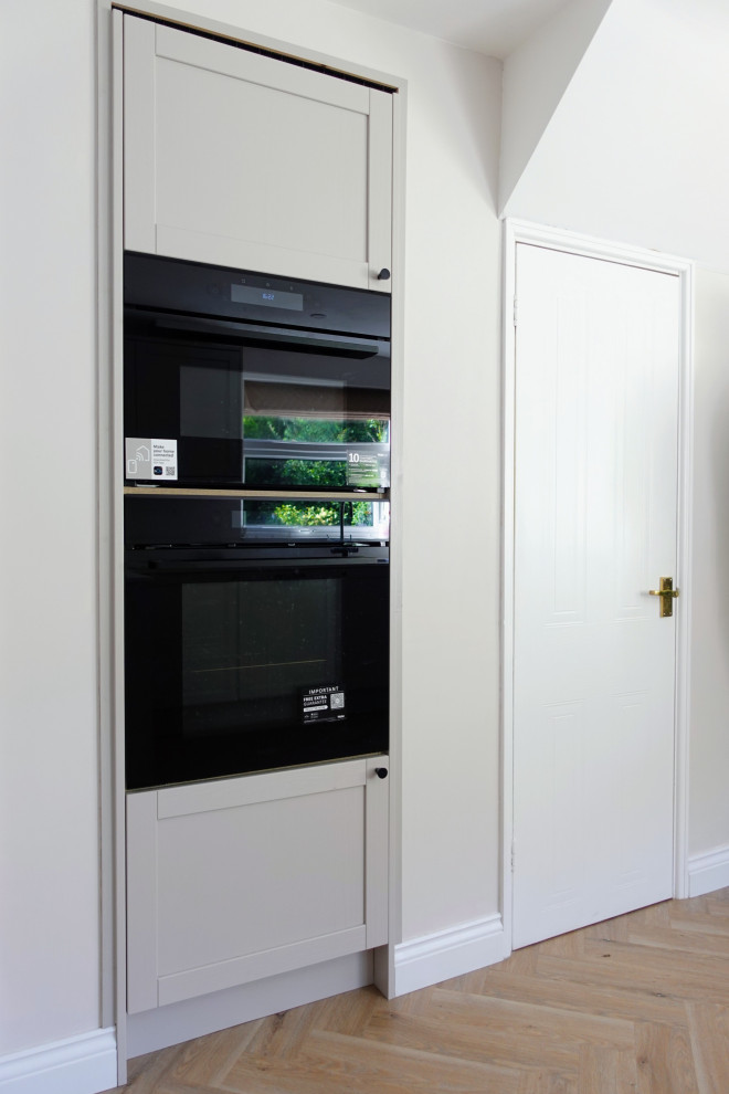The Lutterworth Kitchen - Gaddesby Balham - RRP £27,900 - Luxe Price £22,800