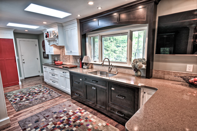 Transitional kitchen transitional-kitchen
