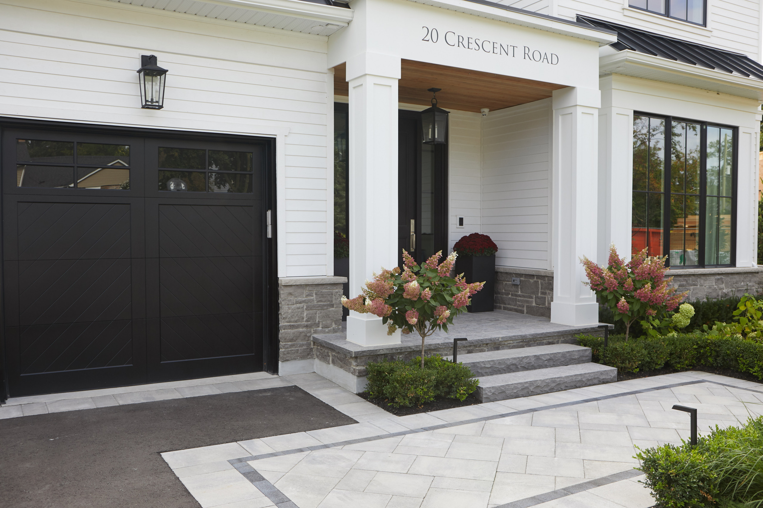 Crescent - South West Oakville