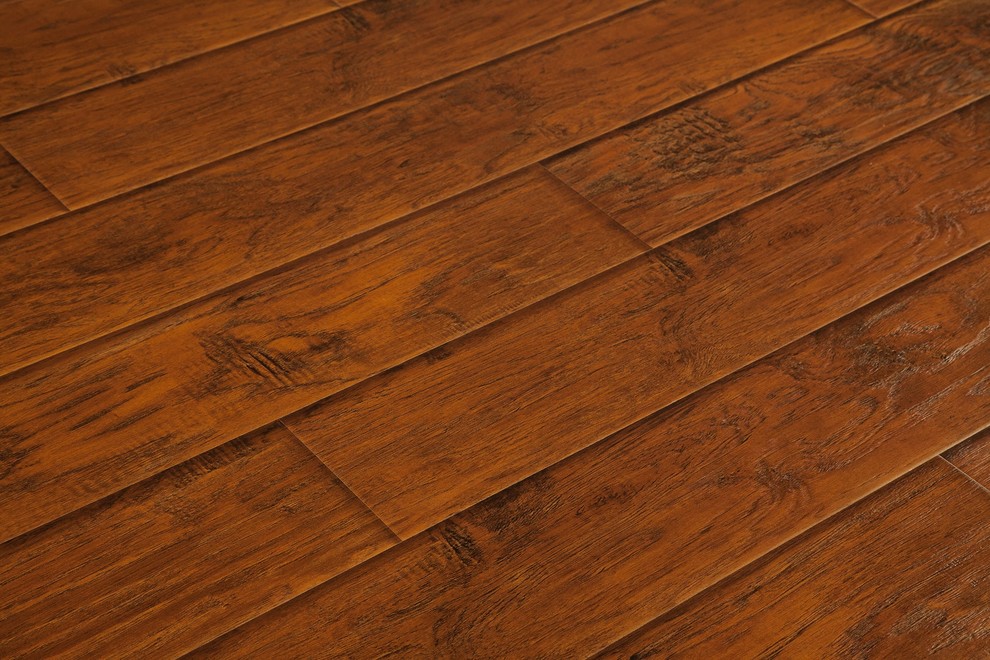 Hickory Antique, 12, AC3 - Traditional - Laminate Flooring - by Builddirect
