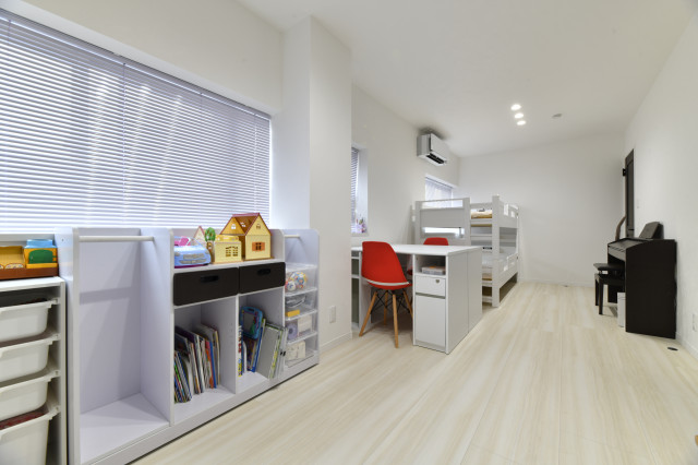 家族みんなで「家時間」を楽しむ、世代を超えて住み継ぐ住まい moderne-chambre-d-enfant