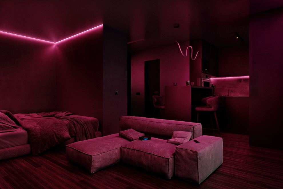 Строгая и стильная квартира с неоновым акцентом