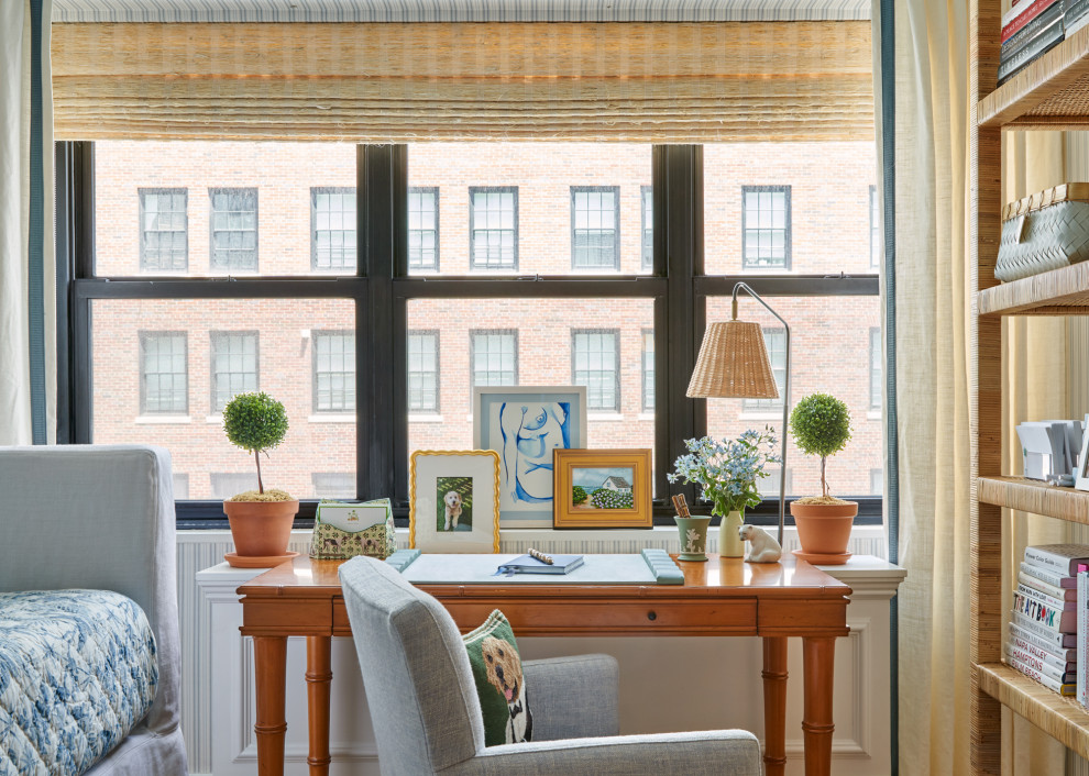 Home office - transitional home office idea in New York