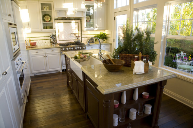 Costa Esmeralda Granite Countertop Traditional Kitchen