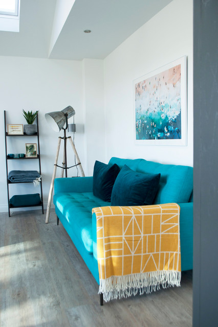 Sunset beach-style-living-room