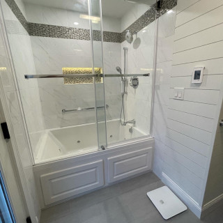 75 Corner Shower Ideas You'll Love - January, 2024