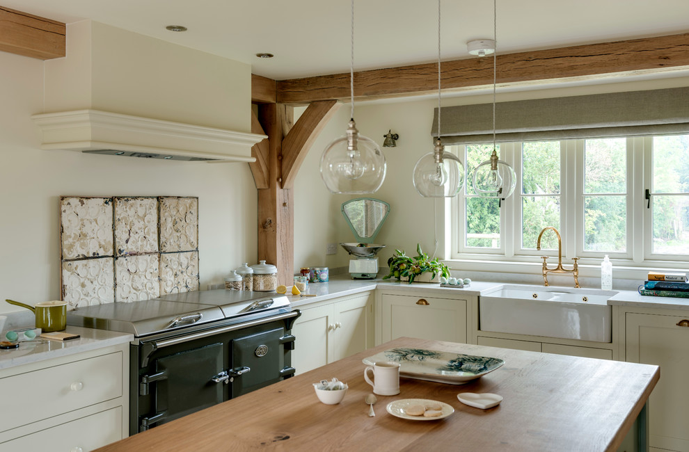 Photo of a country kitchen in West Midlands.