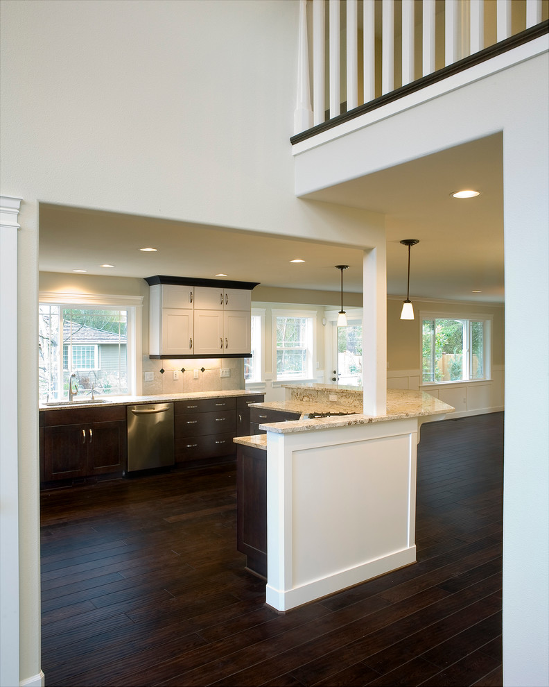 Transitional kitchen photo in Seattle