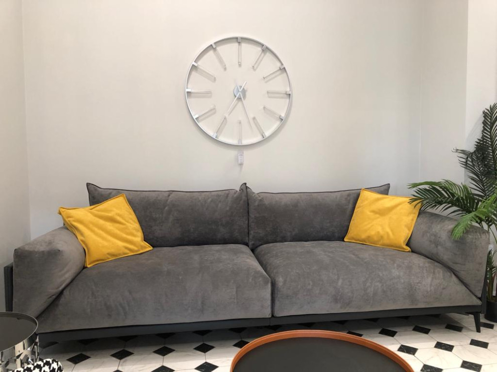 Салон Москва