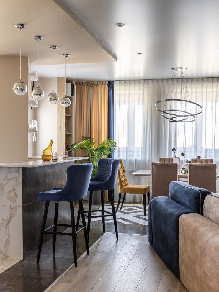 Яркая квартира в ЖК Победа