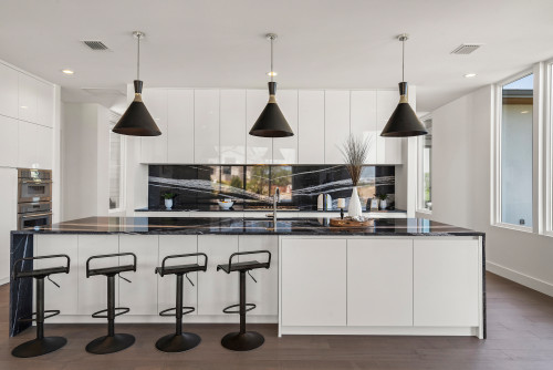 28 Black and White Kitchen Decor that Creates Chic Contrast