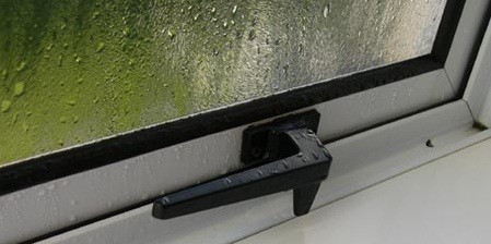 Qoo10 - Veranda window condensation prevention water absorption