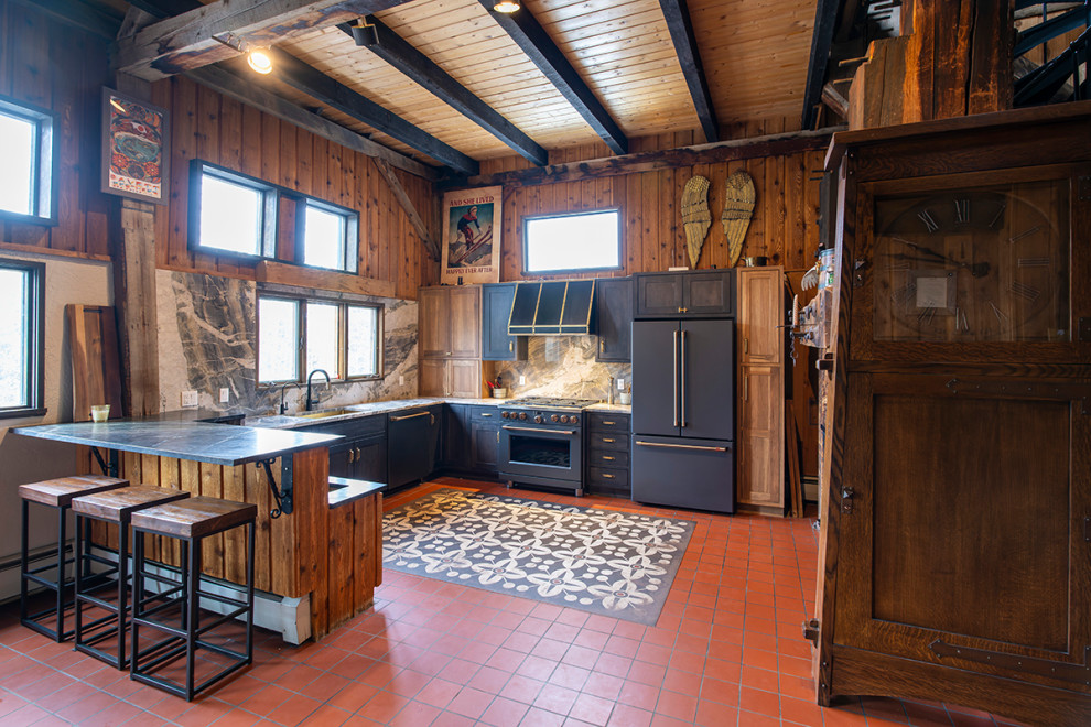 Home design - rustic home design idea in Denver