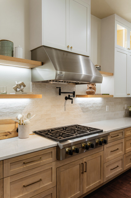 Renton Kitchen modern-kueche
