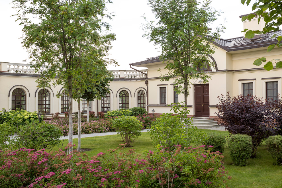 Жилой дом в Подмосковье (700 м2)