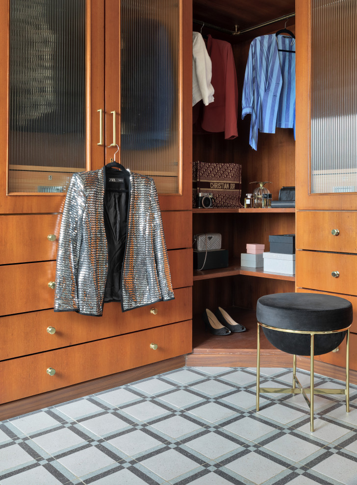 Inspiration for a contemporary storage and wardrobe in Mumbai.