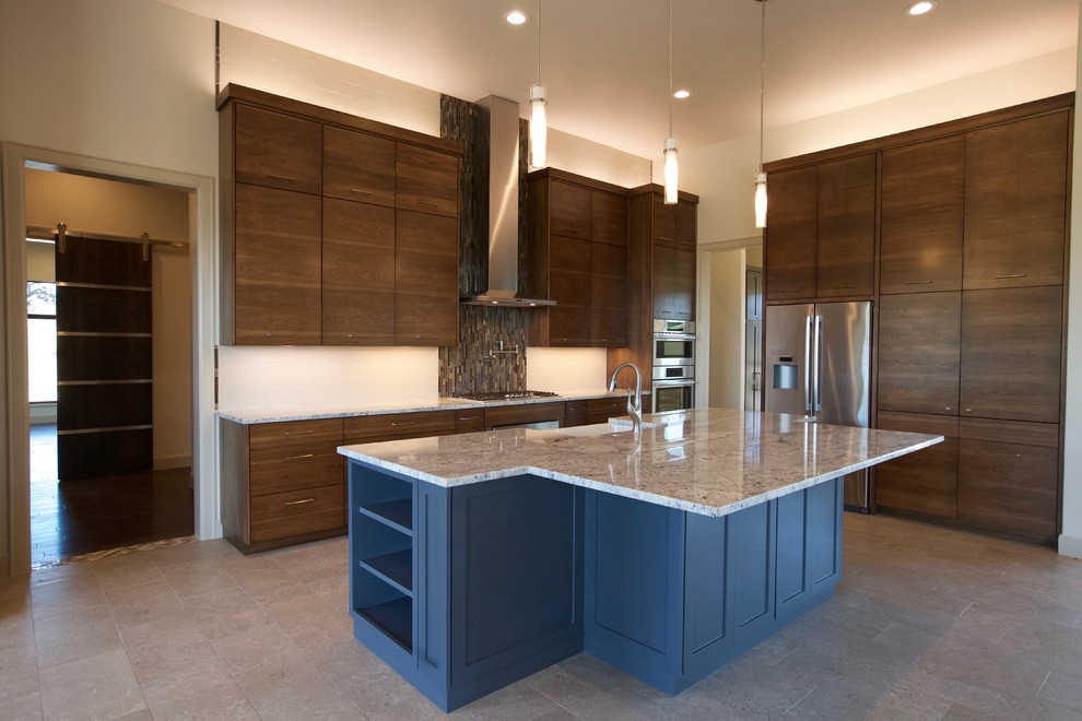 Transitional kitchen photo in Austin